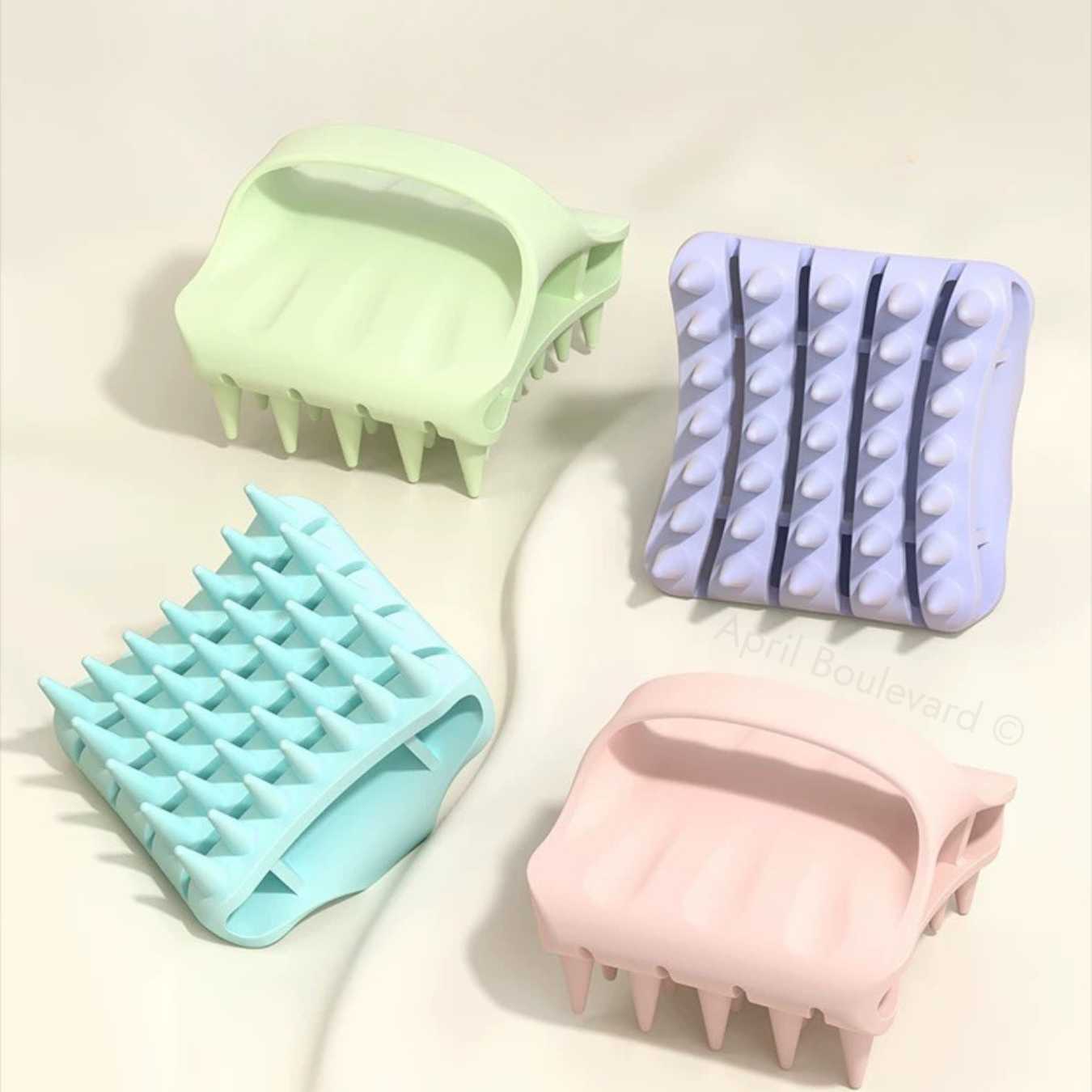 Raffini | Multifunctional Shampoo & Scalp Massage Brush